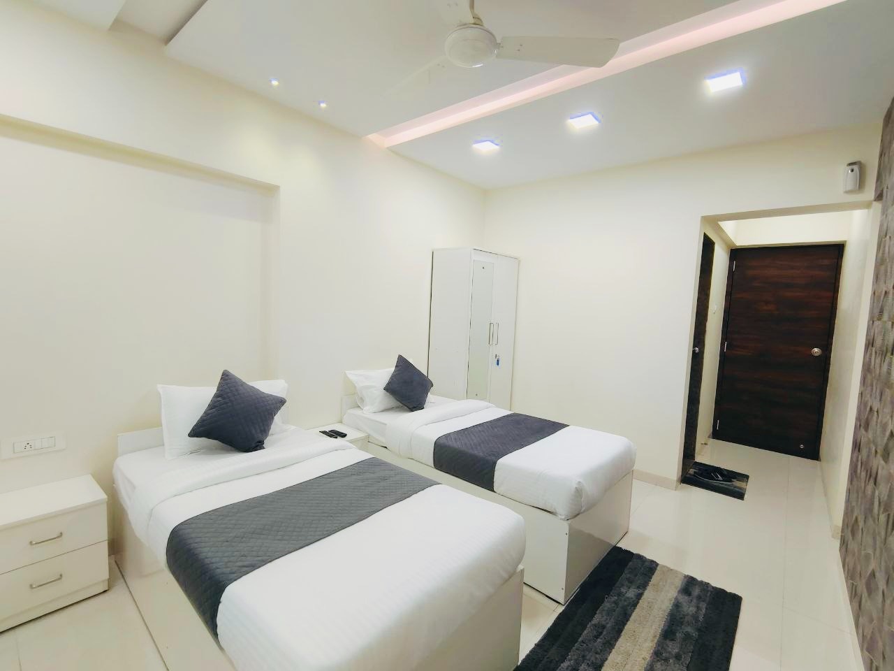 room-8